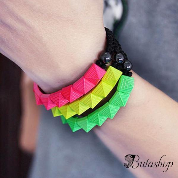 РАСПРОДАЖА! Плетеный браслет с пирамидками салатовый - www.butashop.com