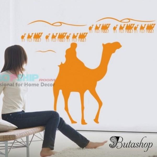 РАСПРОДАЖА! Виниловая наклейка - Оранжевые верблюды - www.butashop.com