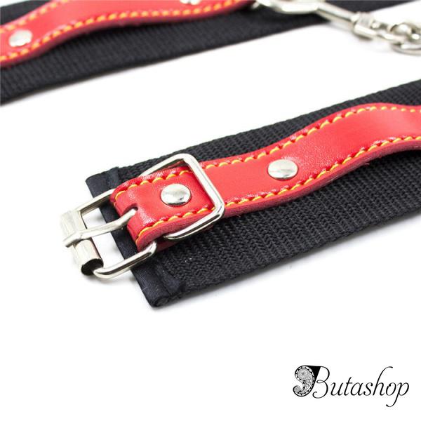 Черные наручники с кожаными красными ремнями - www.butashop.com