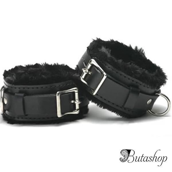Черные кожаные наручники с мехом - www.butashop.com