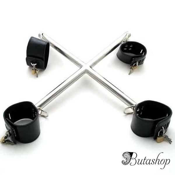 Черный кожаный фиксатор на распорках - www.butashop.com